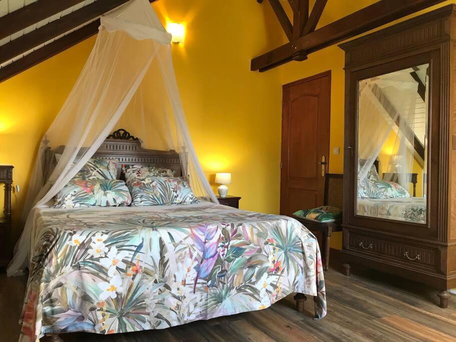 Habitation Melipone Ecolodge Vue Mer, Piscine Spa Pointe-Noire